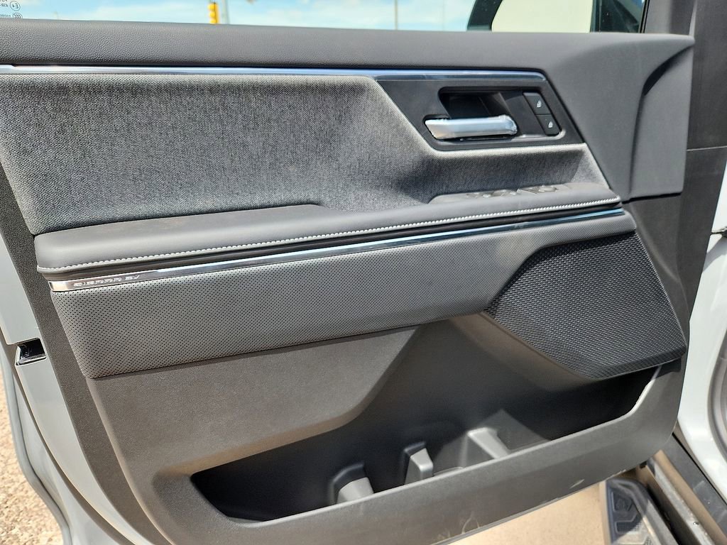 2026 GMC Sierra EV Elevation - Photo 21