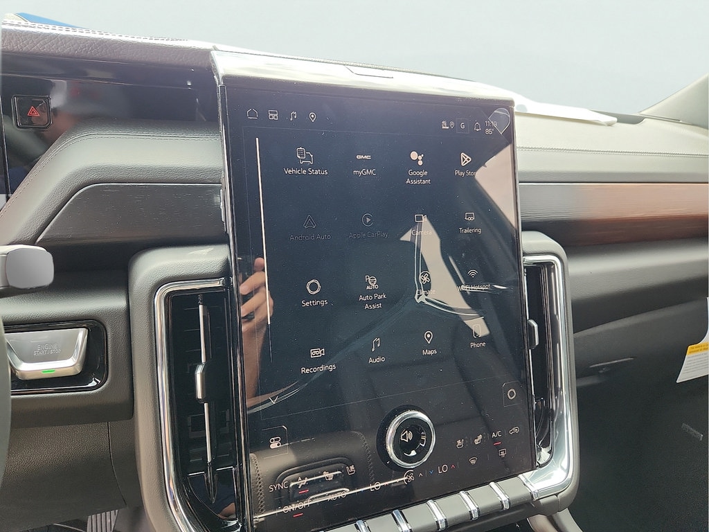 2026 GMC Yukon XL Denali - Photo 24