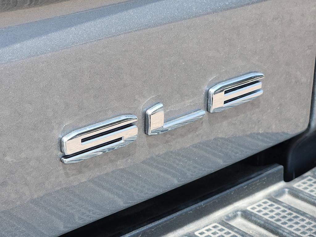 2026 GMC Sierra 1500 SLE - Photo 25