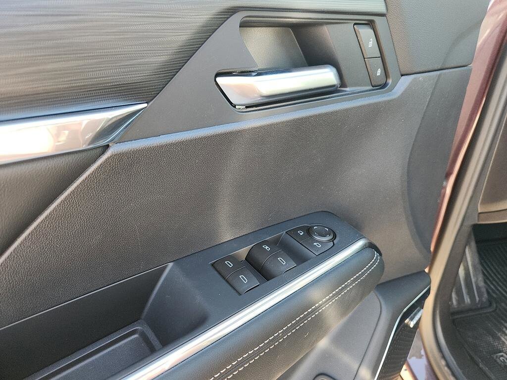 2026 GMC Acadia Elevation - Photo 15