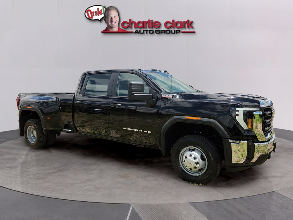 2026 GMC Sierra 3500HD Pro - Photo 6