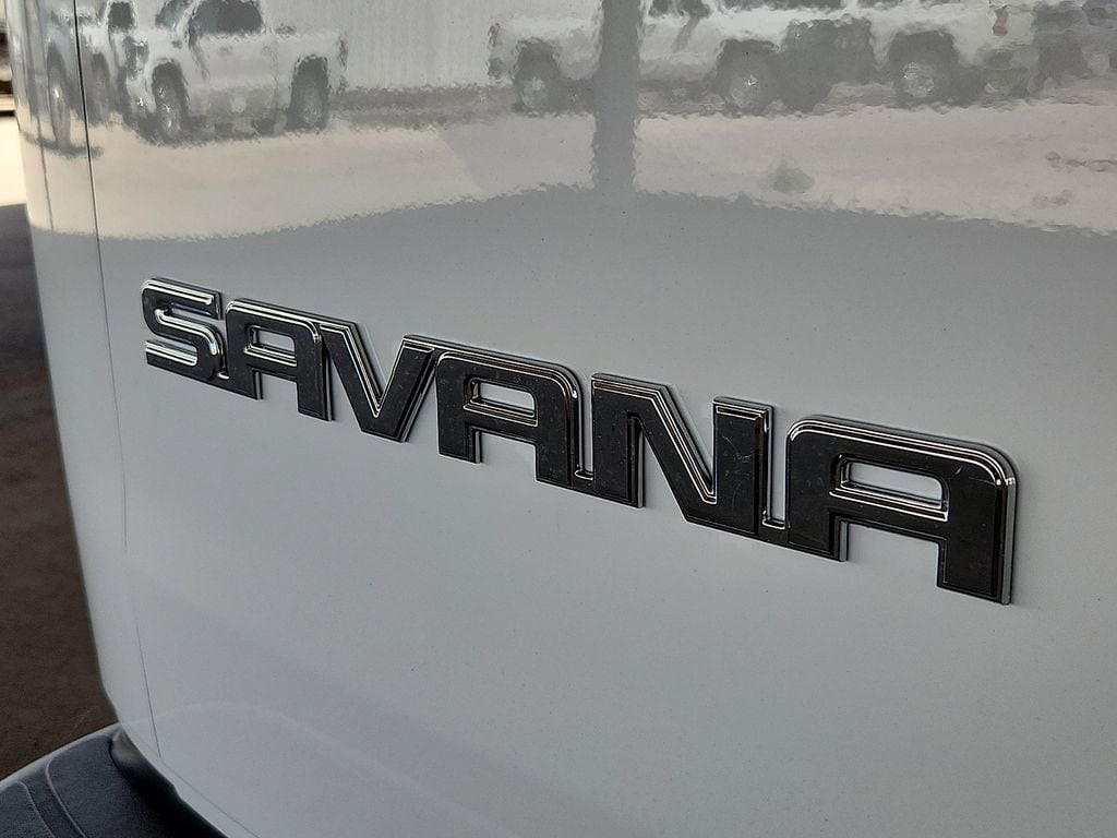 2026 GMC Savana Cargo Work Van - Photo 11