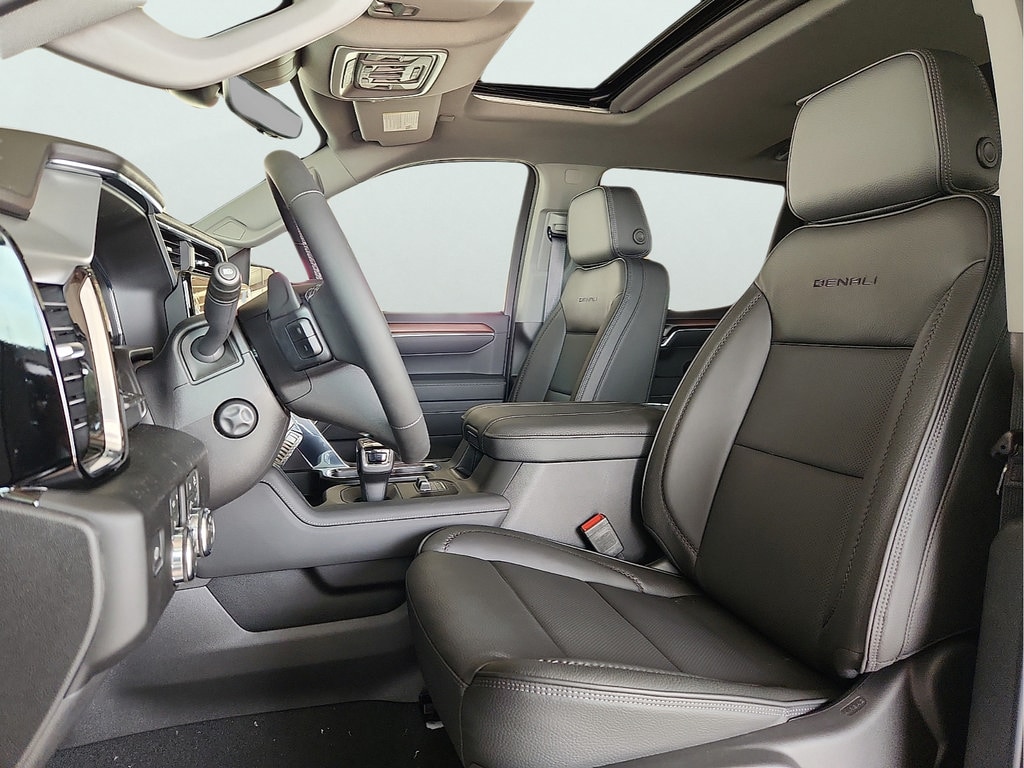 2026 GMC Sierra 1500 Denali - Photo 14