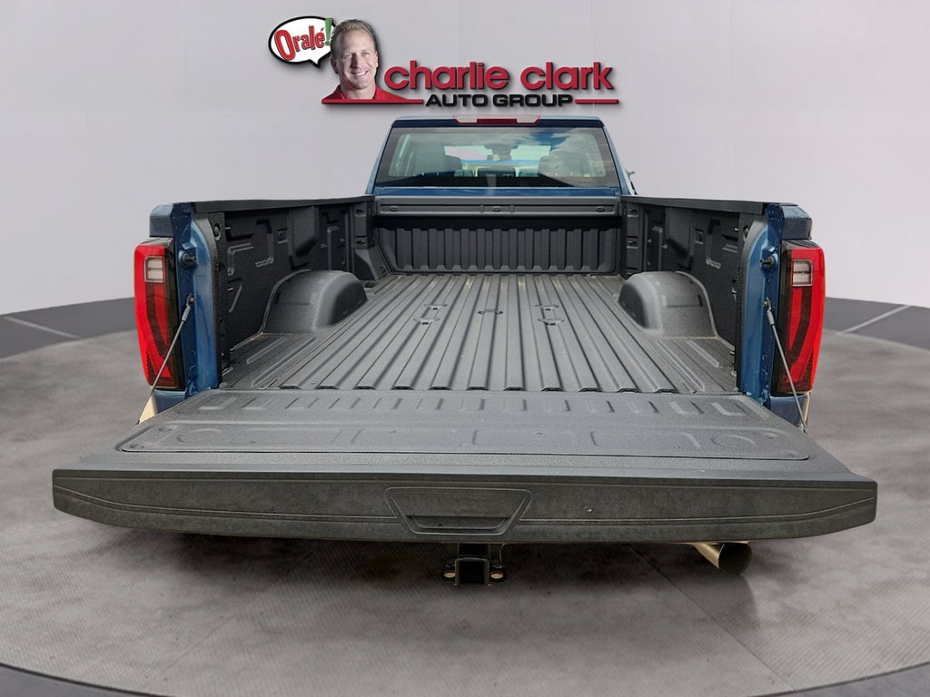 2026 GMC Sierra 3500HD Pro - Photo 9
