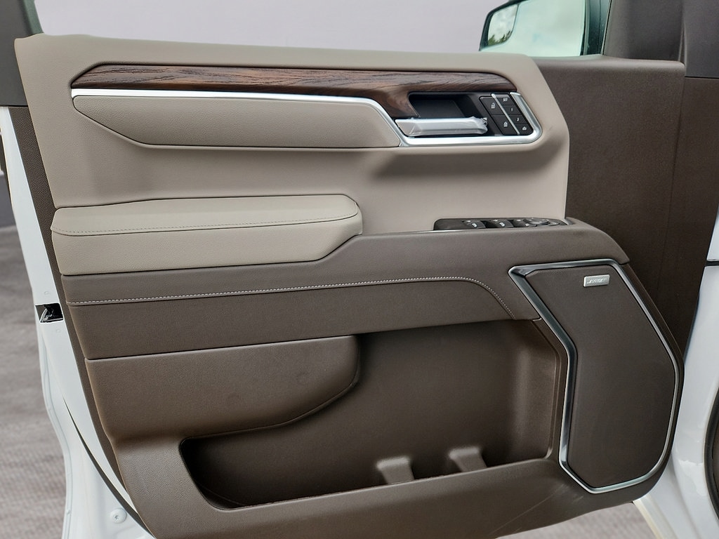 2026 GMC Sierra 1500 SLT - Photo 11