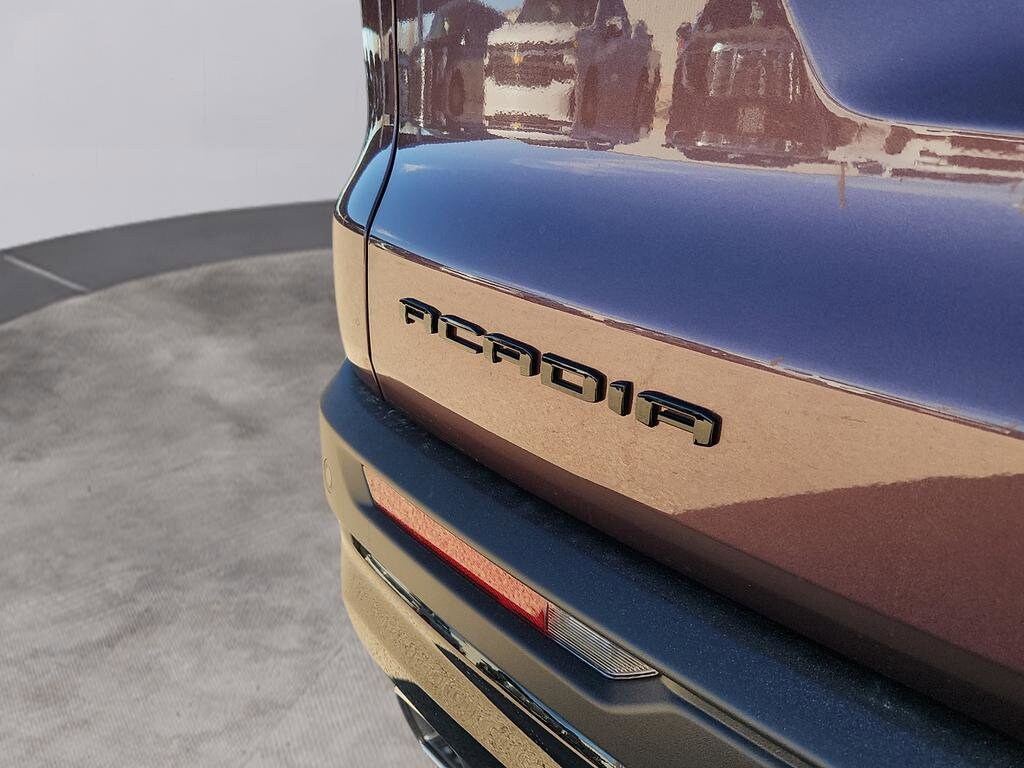 2026 GMC Acadia Elevation - Photo 10