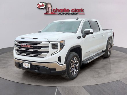 2026 GMC Sierra 1500 SLE Truck