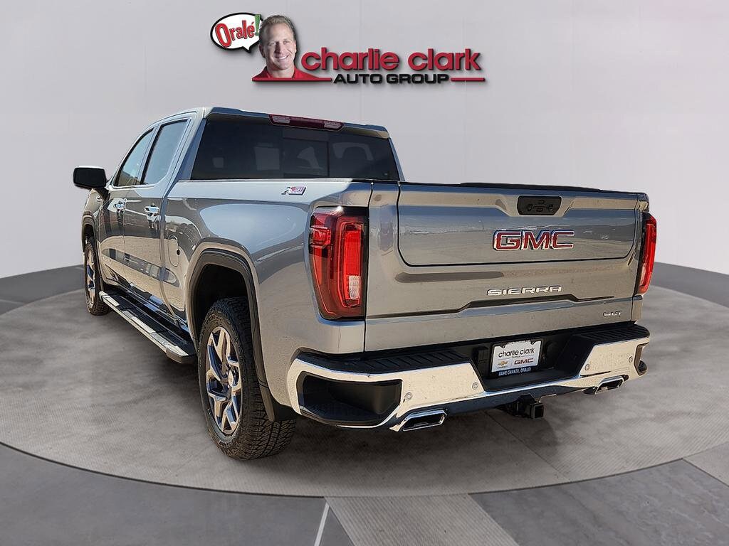 2026 GMC Sierra 1500 SLT - Photo 3