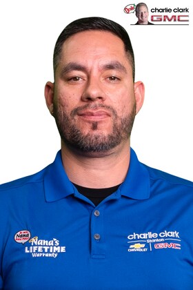 Staff member Daniel Castillo from ID_04d7e2