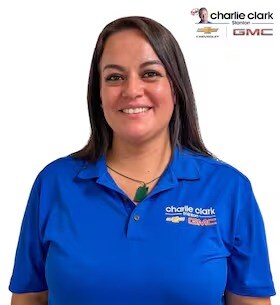 Staff member Anna Montoya from ID_e8af3a