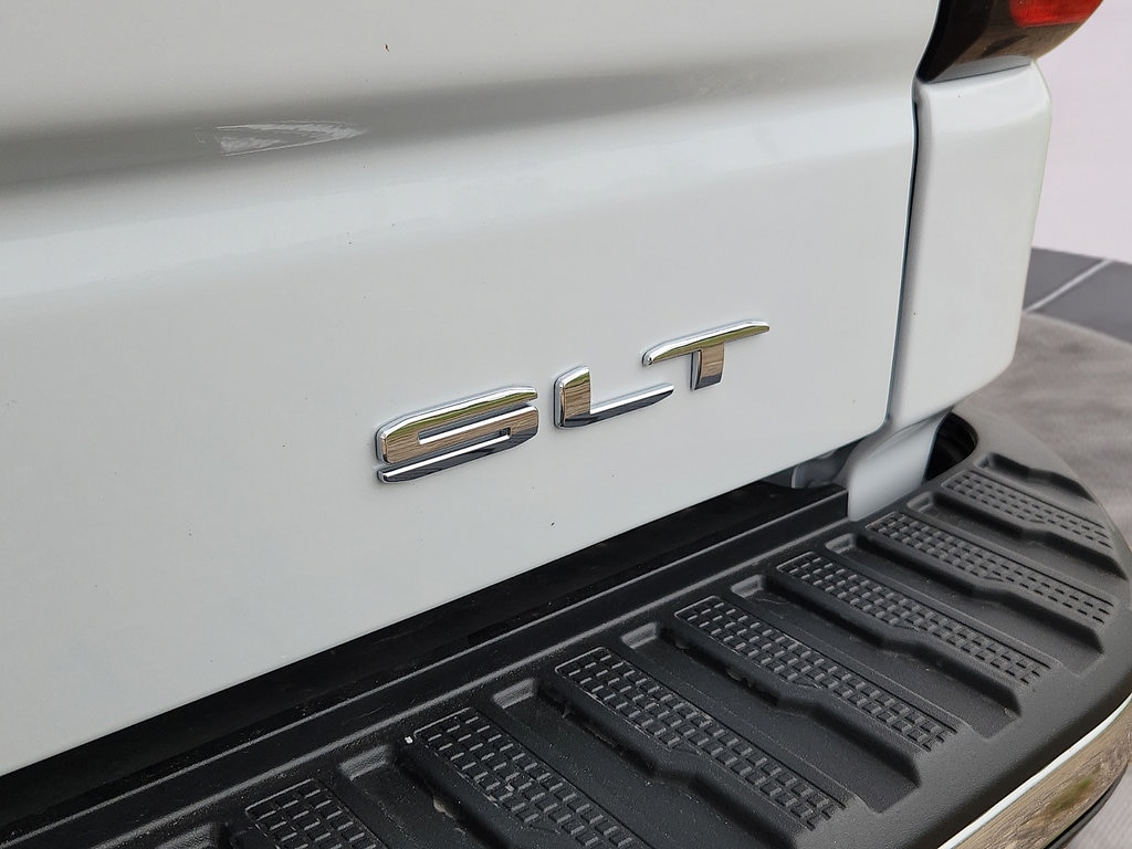 2026 GMC Sierra 1500 SLT - Photo 25
