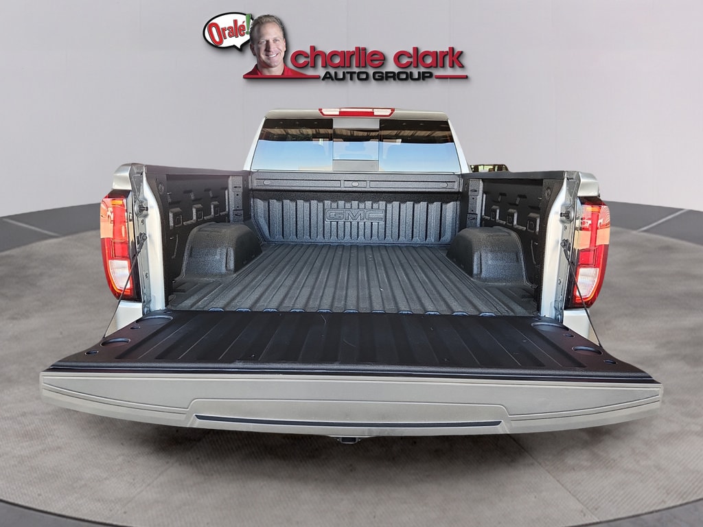 2026 GMC Sierra 1500 SLE - Photo 12