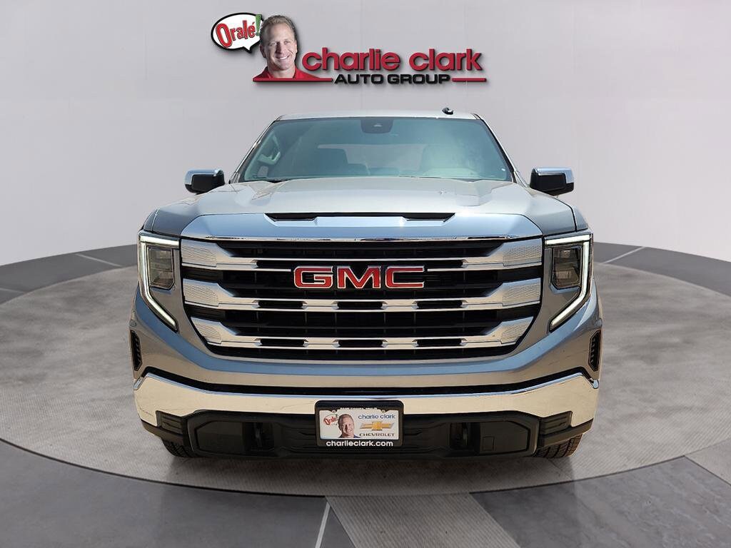 2026 GMC Sierra 1500 SLE - Photo 8
