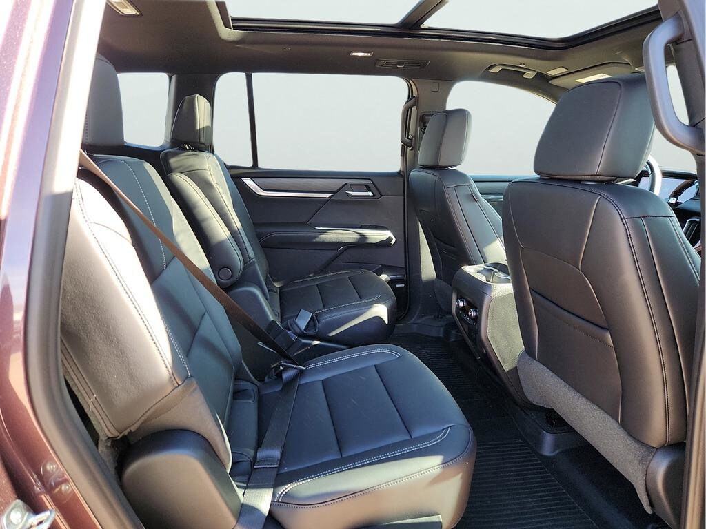 2026 GMC Acadia Elevation - Photo 19