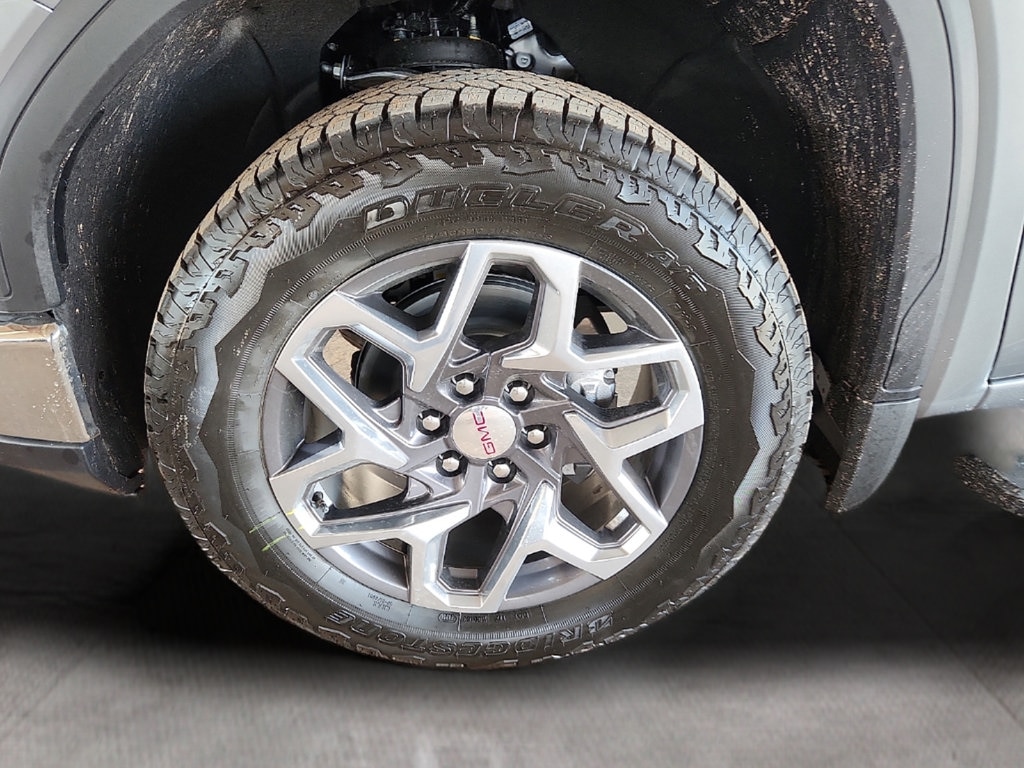 2026 GMC Sierra 1500 SLE - Photo 9