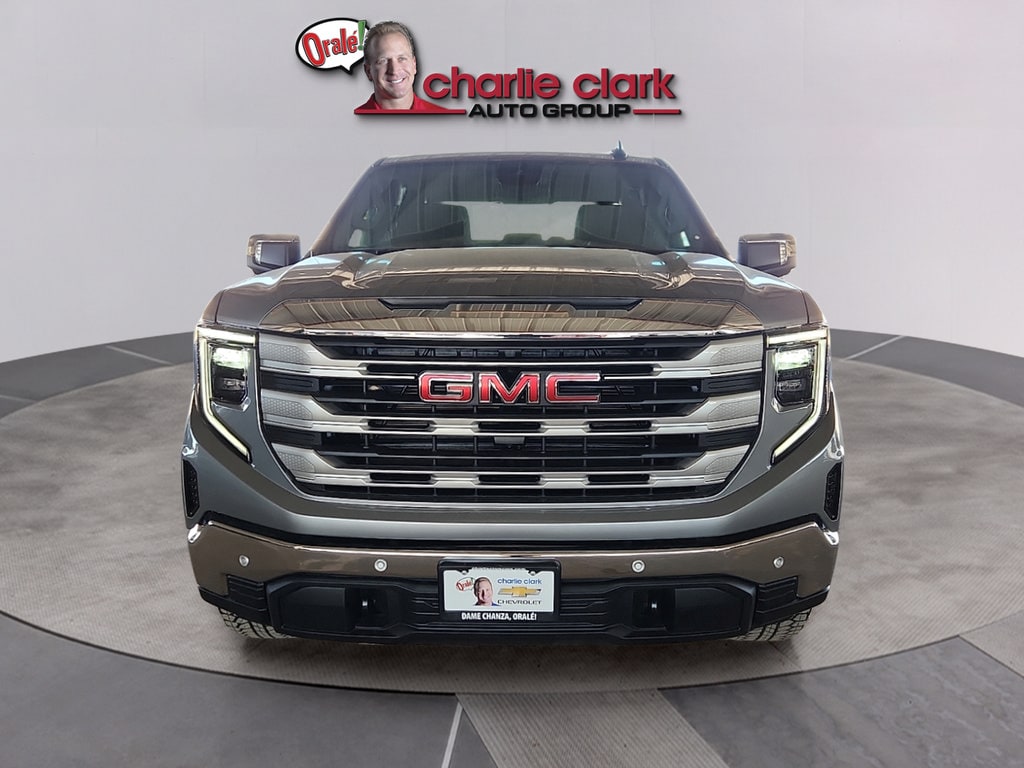 2026 GMC Sierra 1500 SLE - Photo 8