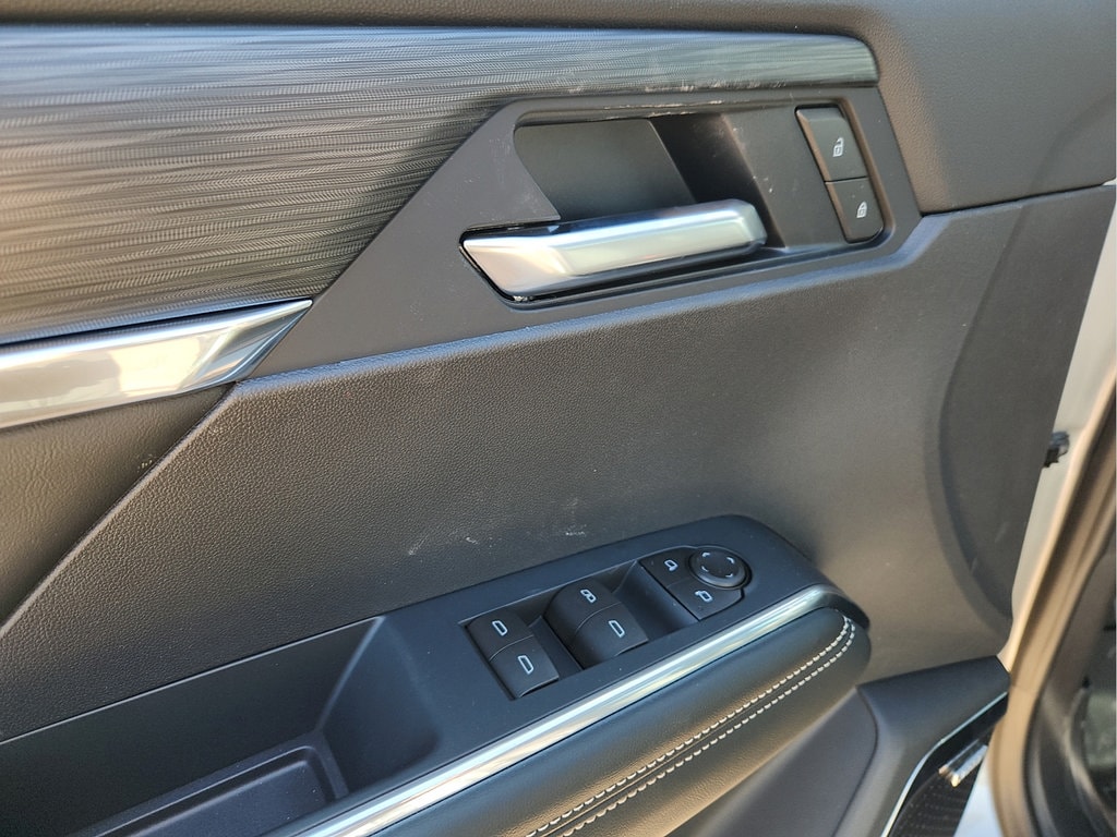 2026 GMC Acadia Elevation - Photo 15