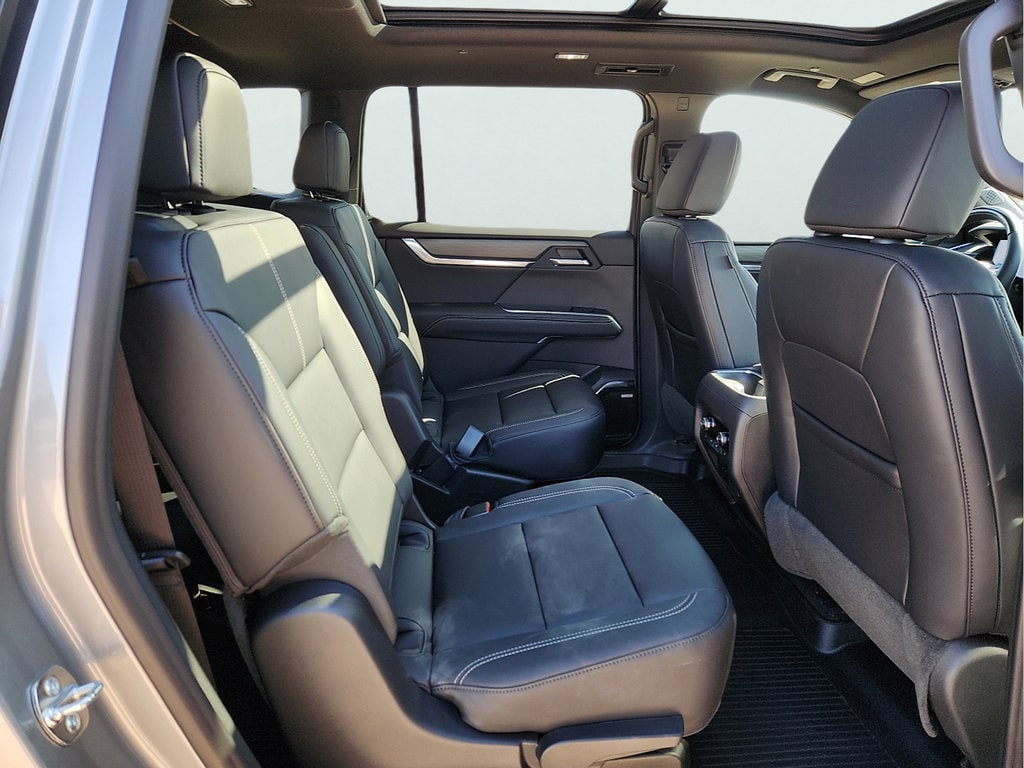 2026 GMC Acadia Elevation - Photo 19