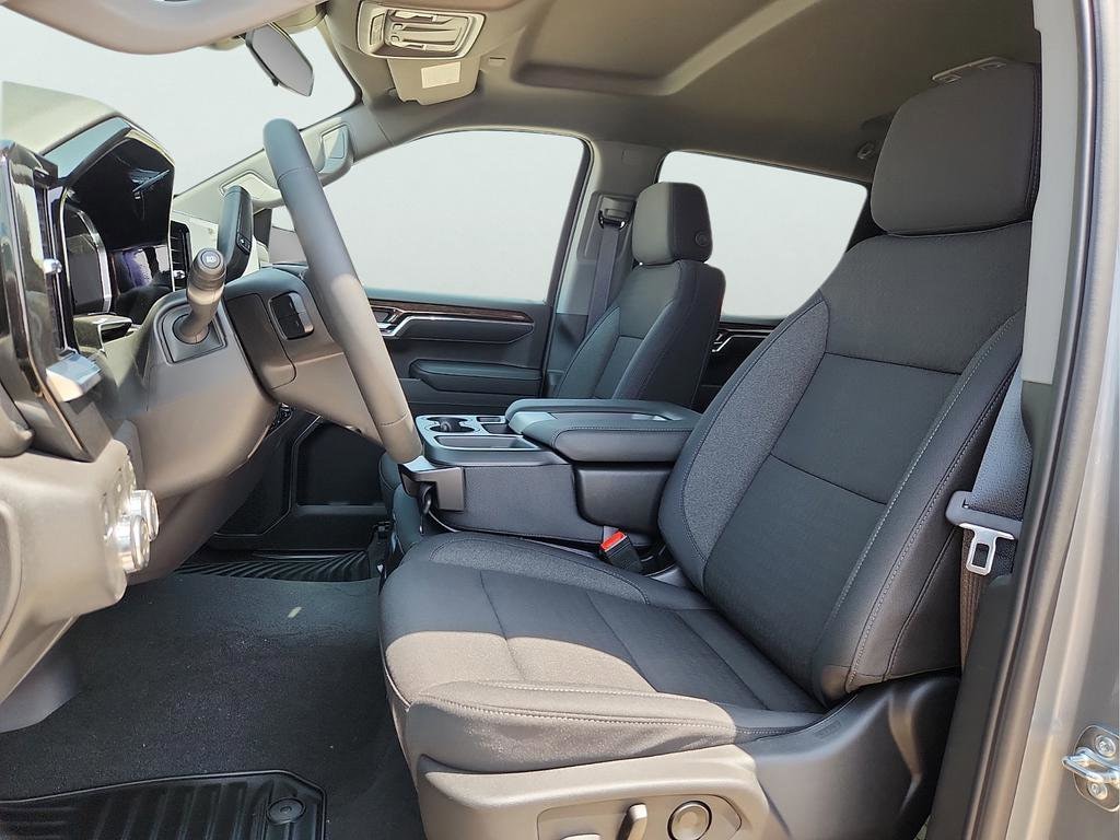 2026 GMC Sierra 1500 SLE - Photo 14