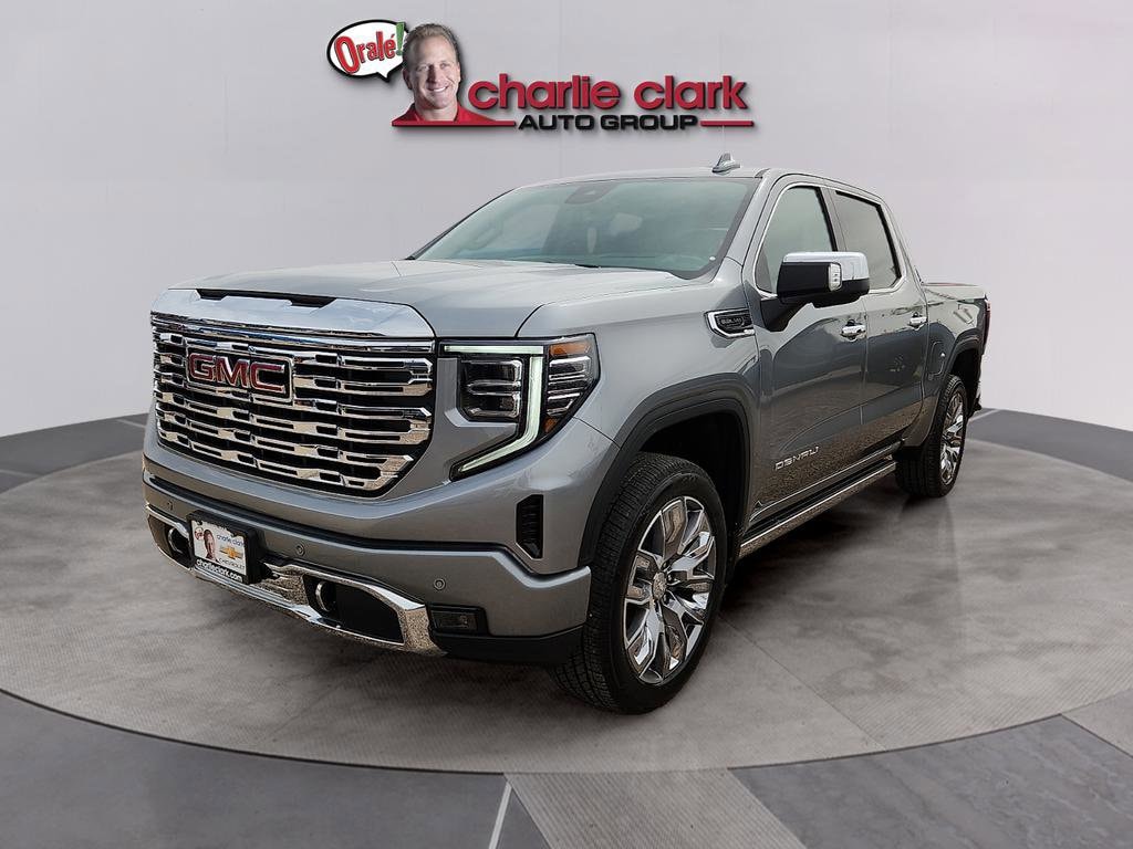 2026 GMC Sierra 4WD Crew Cab Standard Box Denali's photo