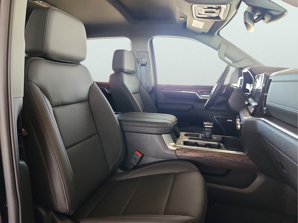 2026 GMC Sierra 1500 SLT - Photo 20