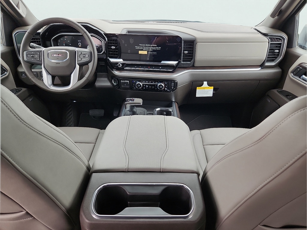 2026 GMC Sierra 1500 SLT - Photo 10