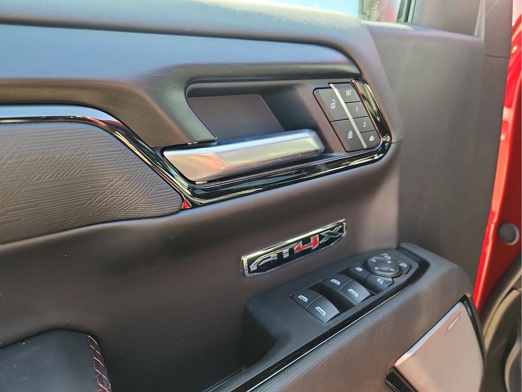 2026 GMC Sierra 1500 AT4X - Photo 15