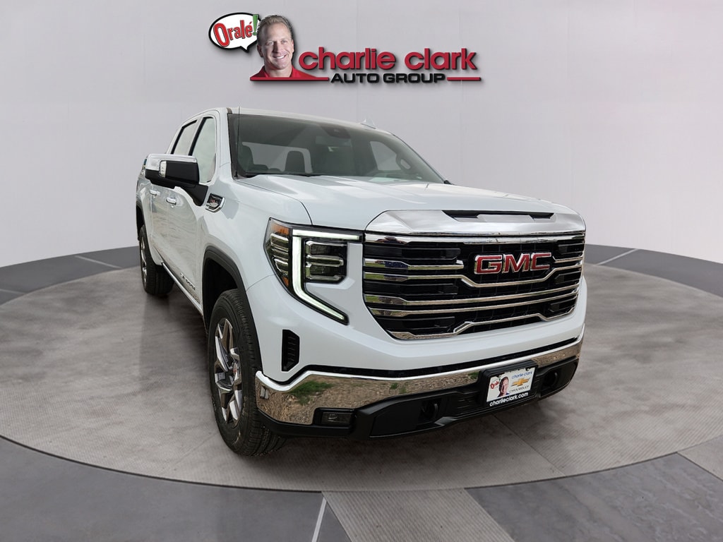 2026 GMC Sierra 1500 SLT - Photo 8