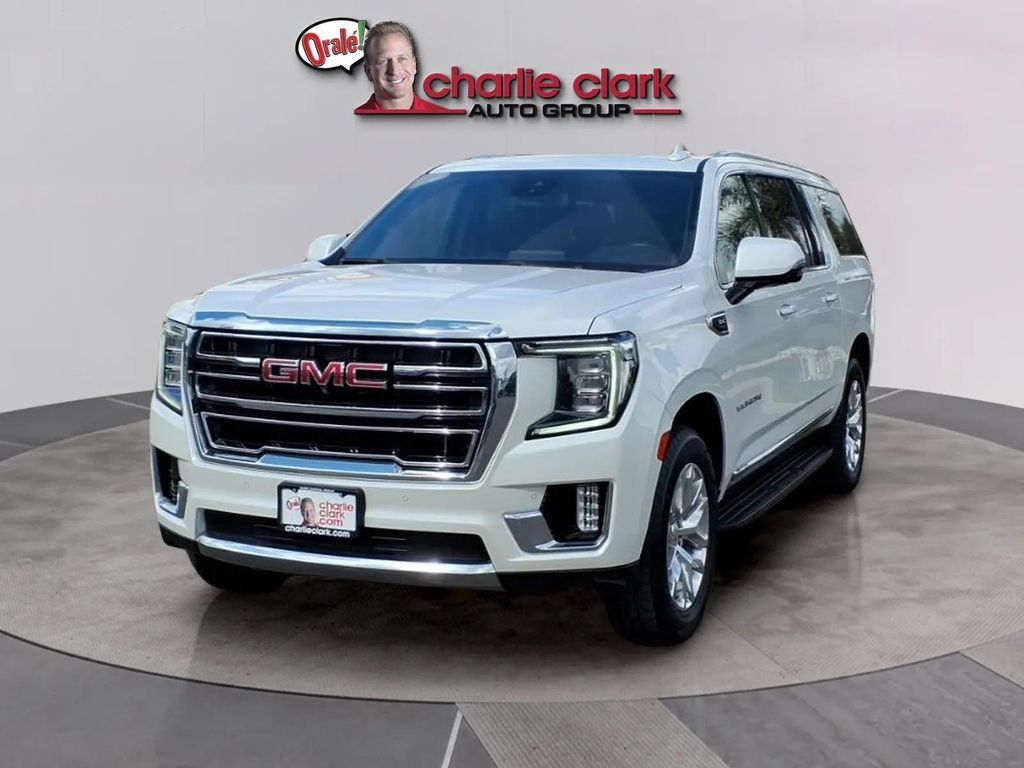 2023 GMC Yukon XL SLT