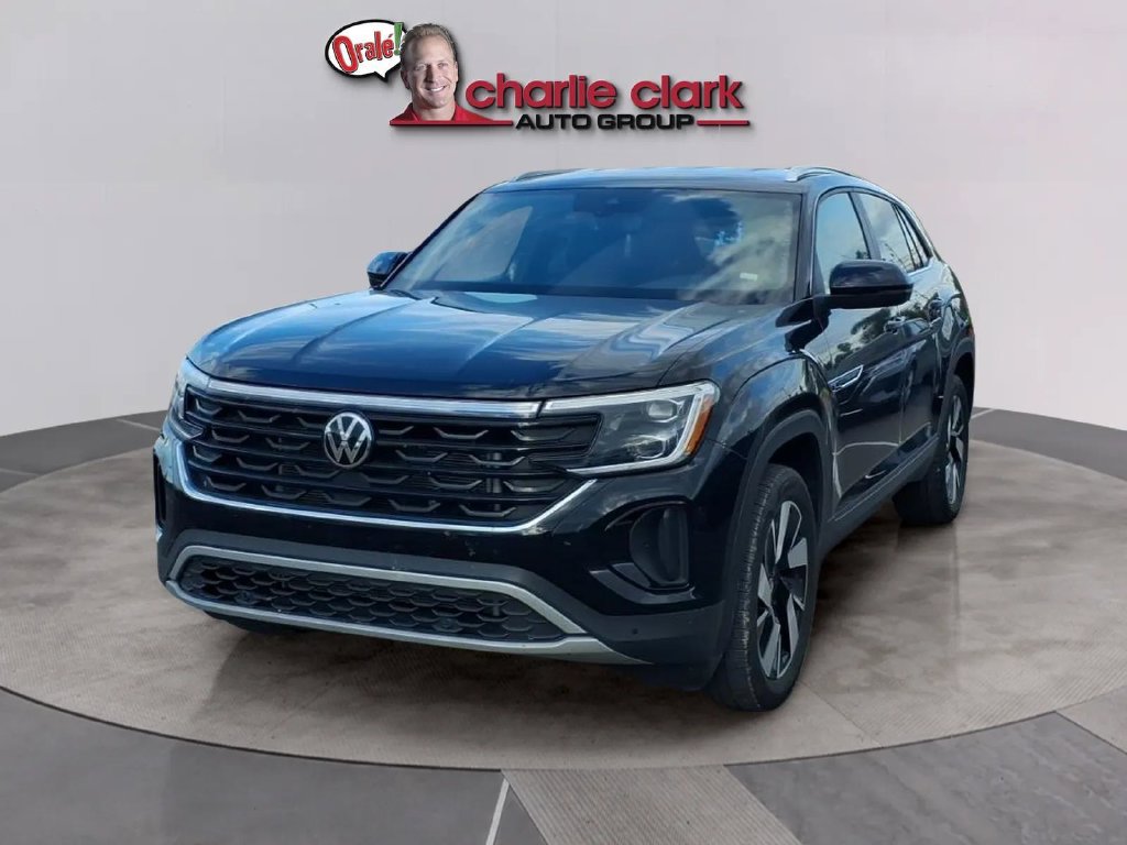 2026 Volkswagen Atlas Cross Sport SE w/Tech