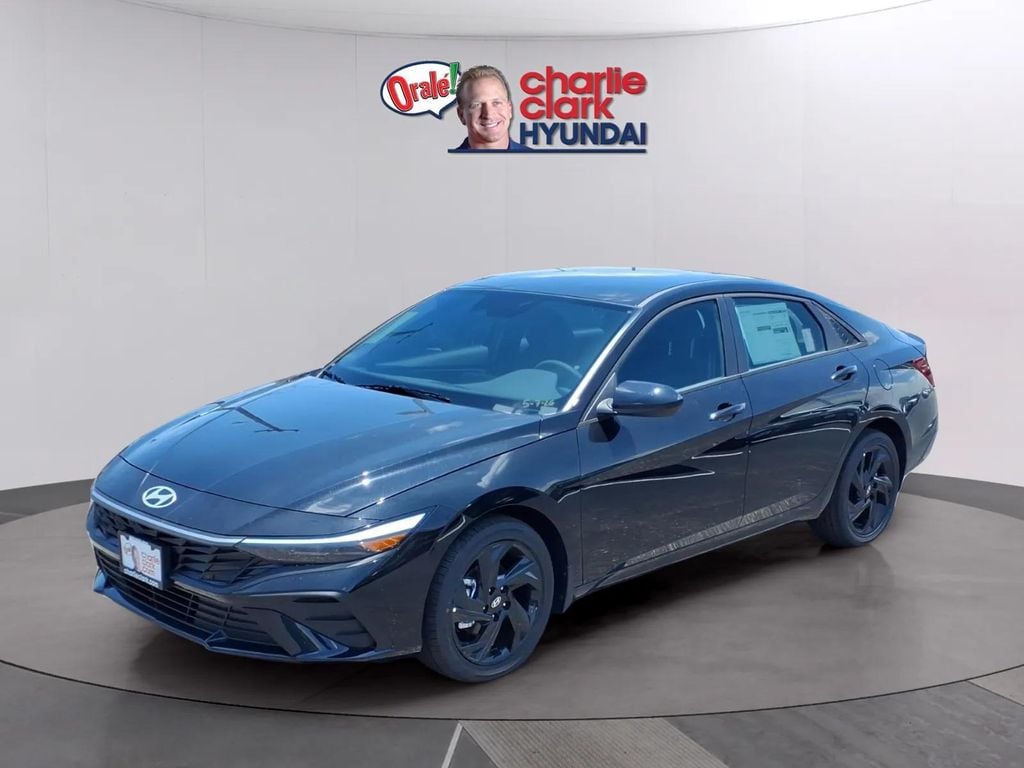 New 2026 Hyundai Elantra SEL Sport