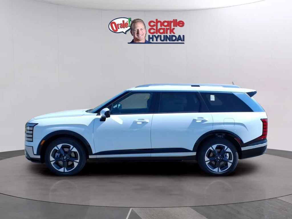 New 2026 Hyundai Palisade Limited FWD SUV