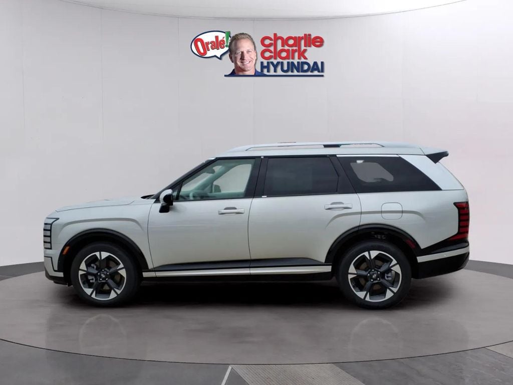 New 2026 Hyundai Palisade Limited FWD SUV