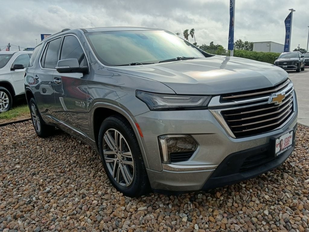 2023 Chevrolet Traverse High Country - Photo 3