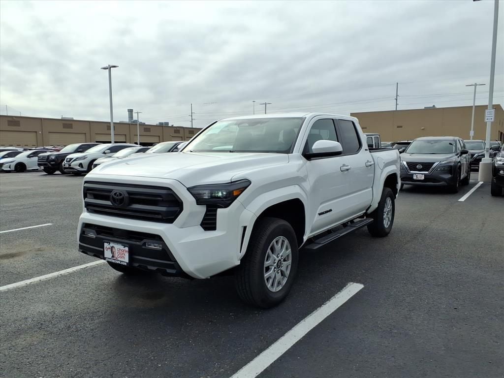 Used 2025 Toyota Tacoma SR5 Truck
