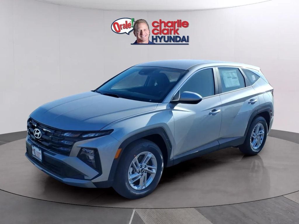 New 2026 Hyundai Tucson SE FWD