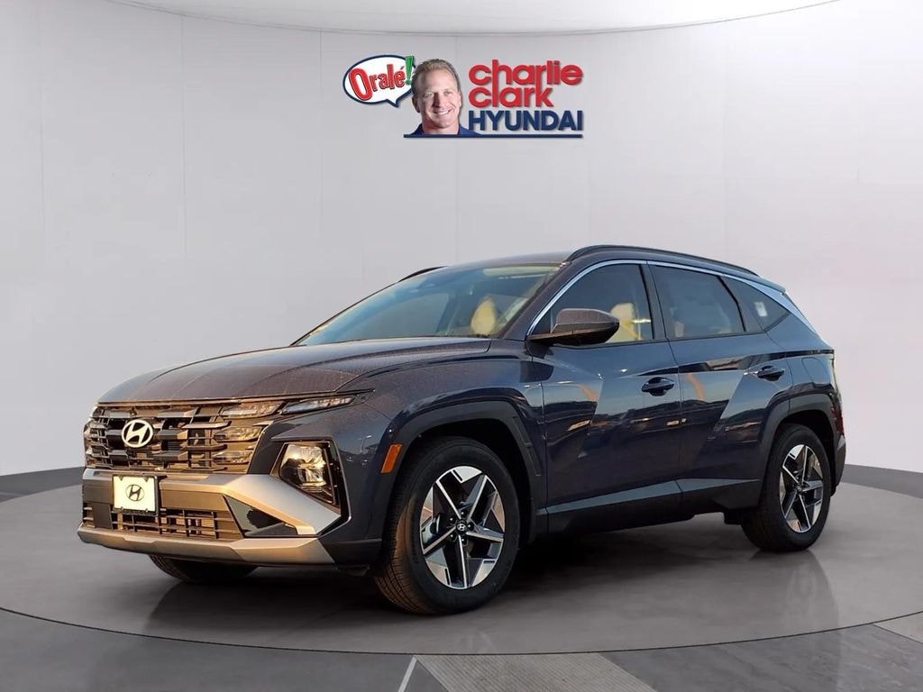 New 2026 Hyundai Tucson SEL FWD SUV