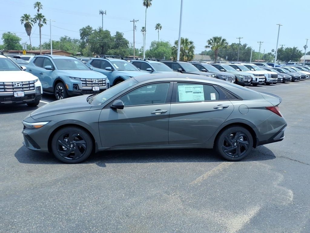 New 2026 Hyundai Elantra SEL Sport Sedan
