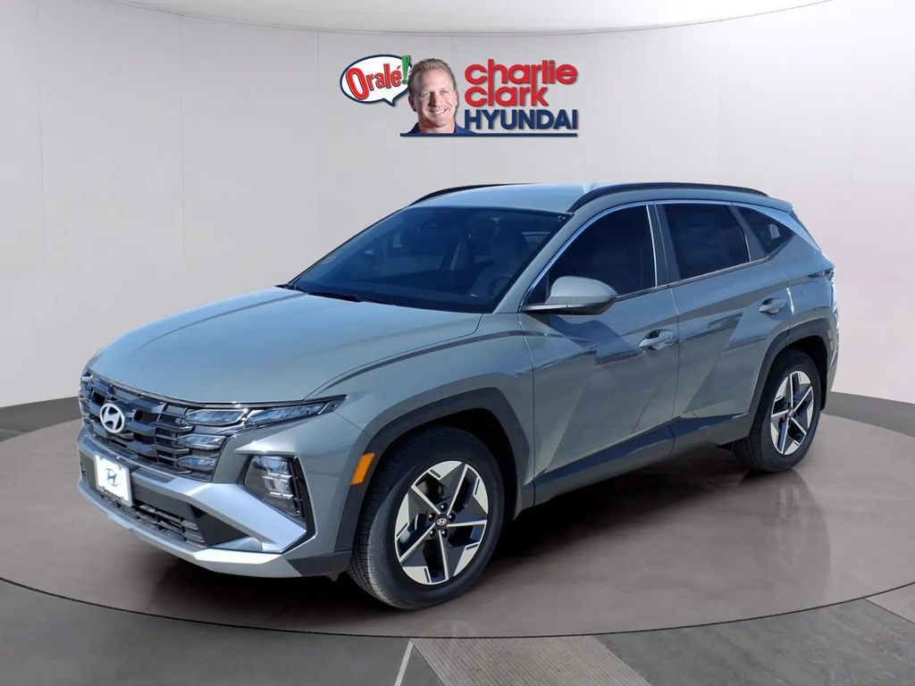 New 2026 Hyundai Tucson SEL FWD
