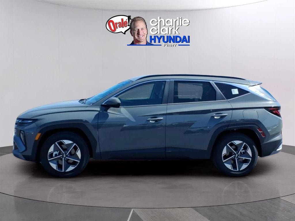 New 2026 Hyundai Tucson SEL FWD SUV