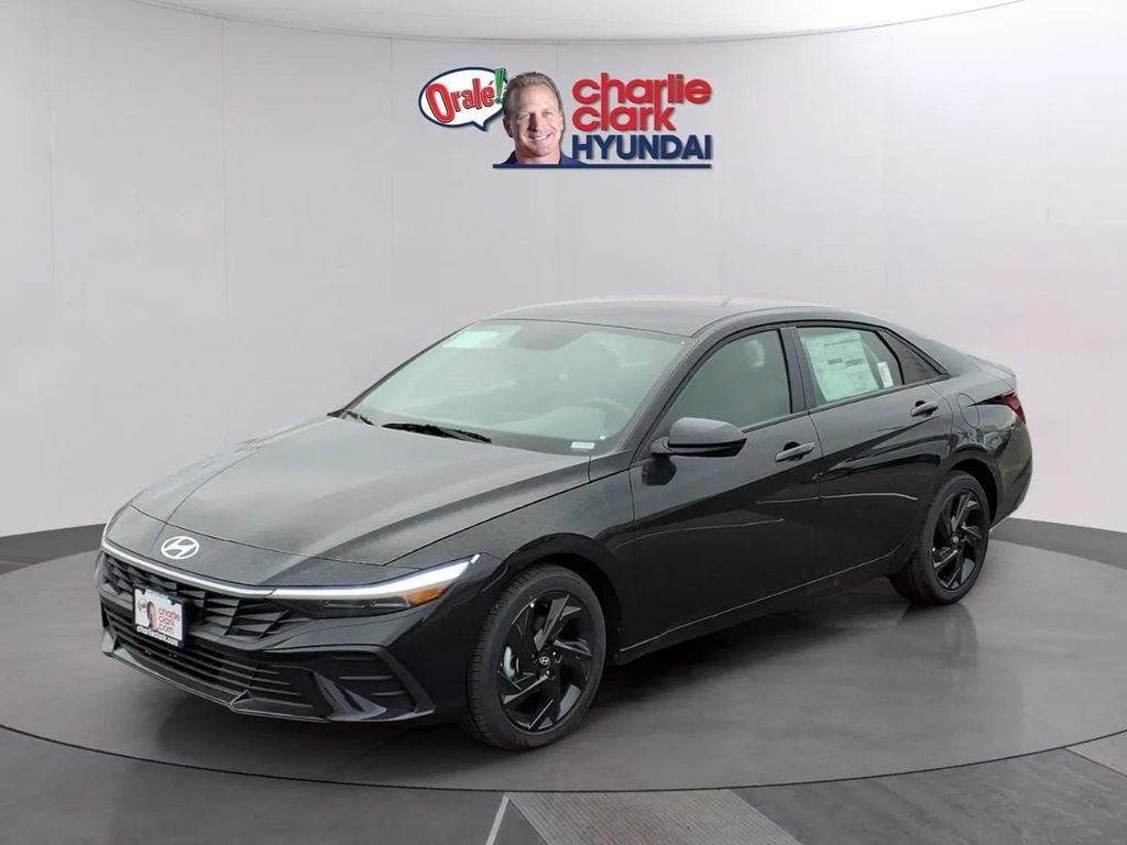New 2026 Hyundai Elantra SEL Sport