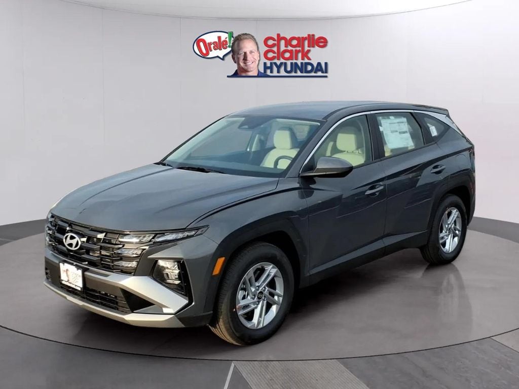 New 2026 Hyundai Tucson SE FWD