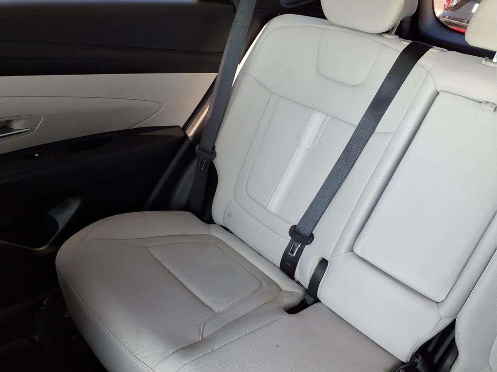 2025 Hyundai Tucson SEL - Photo 15