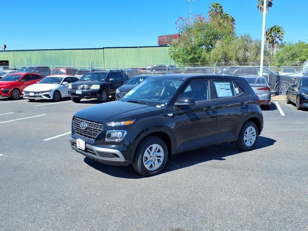 New 2026 Hyundai Venue SE SUV