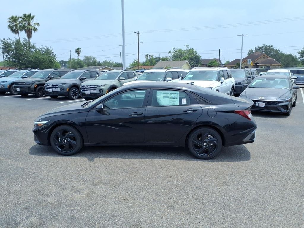 New 2026 Hyundai Elantra SEL Sport Sedan