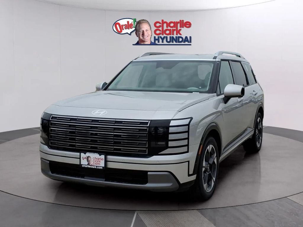 New 2026 Hyundai Palisade Limited FWD SUV