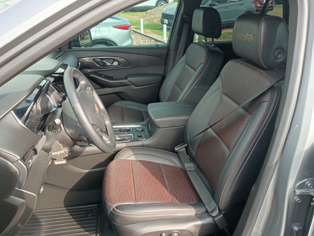 2023 Chevrolet Traverse High Country - Photo 7