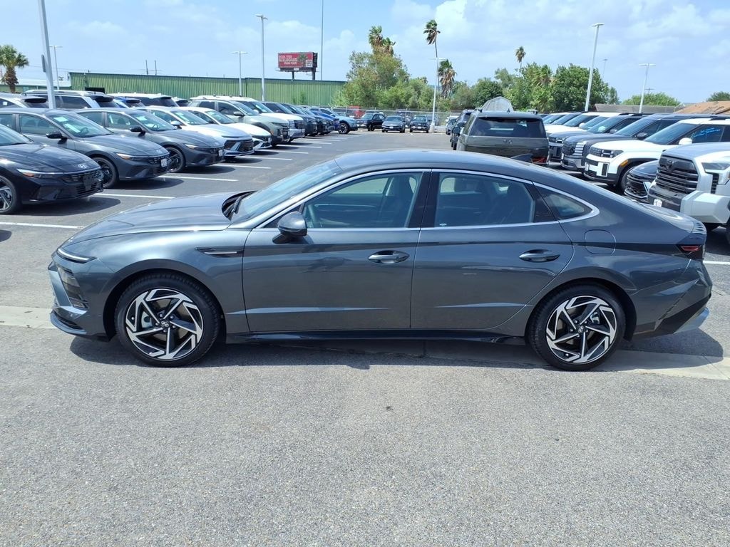 New 2026 Hyundai Sonata SEL Sport Sedan