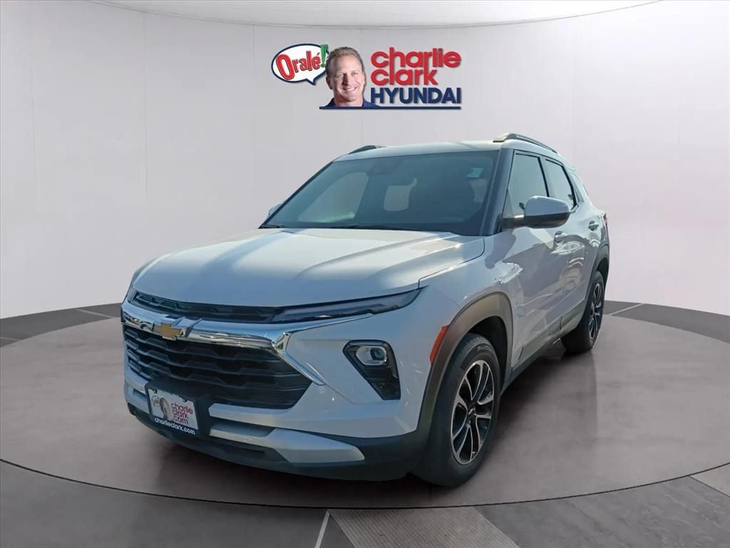 Used 2024 Chevrolet Trailblazer LT SUV