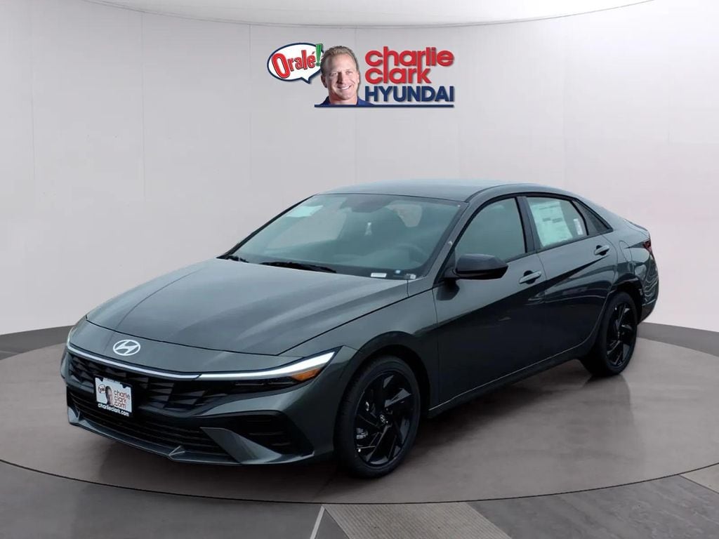 New 2026 Hyundai Elantra SEL Sport